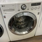 (REFURBISHED) LG Front Load Washer 403PNTF12177