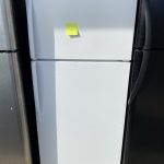 (REFURBISHED) Whirlpool Top and Bottom Refrigerator W4TXNWFWQ01