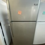 (REFURBISHED) Frigidaire Top and Bottom Refrigerator FRT21IL6JM4