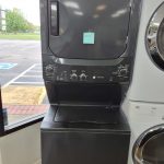 GE Laundry Center Washer and Dryer GUD27ESPM1DG