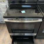 (USED) GE Glass Top Range JB645RK4SS