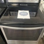 (USED) Whirlpool Glass Top Range WFE540H0ES2