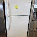 Frigidaire top and bottom refrigerator fftr1814tw0