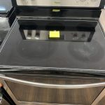 (USED) Whirlpool Glass Top Range WFE540H0AS1