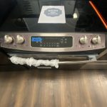 (NEW) GE Glass Top Range JD630ST3SS