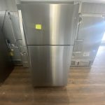 Whirlpool top and Bottom Stainless Steel fridge wrt311fzbmoo