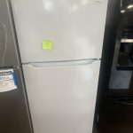 (NEW) Frigidaire Top and bottom fridge fftr1814wwe