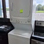 GE Laundry Center Washer and Dryer GUD27ESSJ1WW