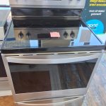 Whirlpool Electric Glass Stove WFE77H0HZ1
