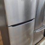 Frigidaire Top Bottom Fridge LFTR1835VF6