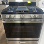 (NEW) GE gas Stove (propane) JGBS66REK7SS