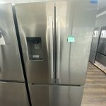 (NEW) Bosch French Door Refrigerator B36CD30ENS/01