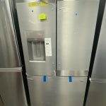 (NEW) Frigidaire French Door Refrigerator FRFC2323ASA