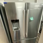 (NEW) Bosch French Door Refrigerator B36CD30ENS/01