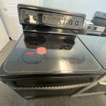 GE glass top stove BP79B0B4BB