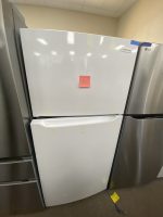 newfrigidaire-top-and-bottom-fftr2045vwd