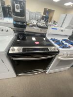 usedwhirlpool-glass-top-slide-in-stove-wee745h0lz0