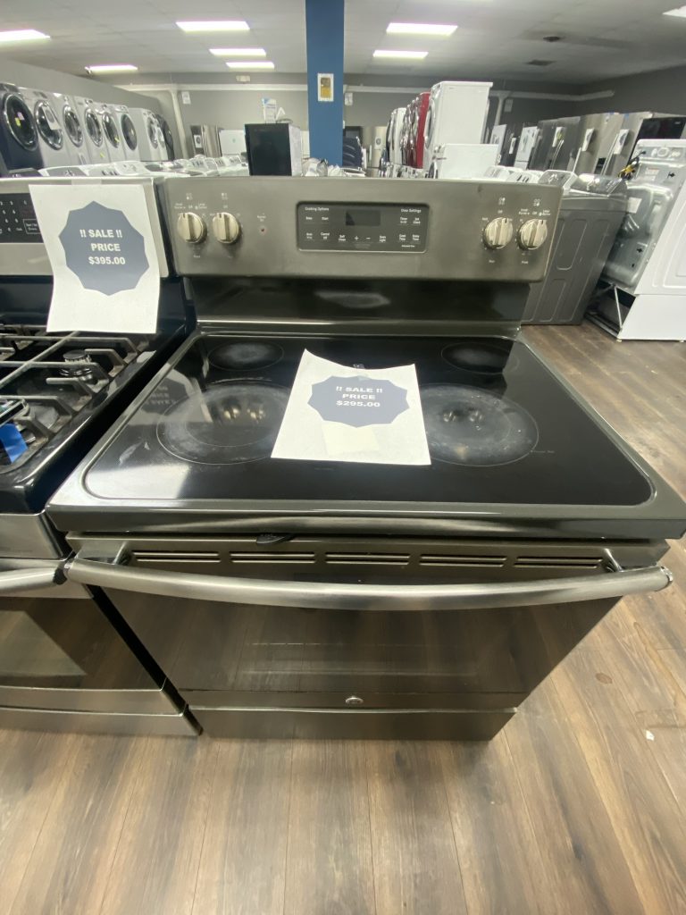 (USED) GE Glass Top Range JB645EK1ES