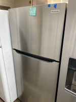 frigidaire-top-bottom-fridge-lftr1835vfb