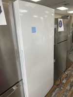 used-frigidaire-uprigth-frezeer-ffue2022awg