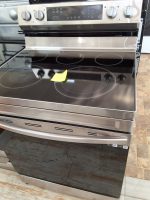 samsung-electric-glass-stove-ne63a6511ss-2