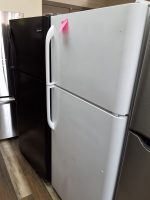 frigidaire-top-bottom-fridge-fftr1814qw0