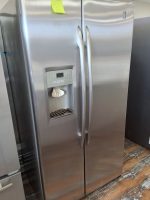 ge-side-by-side-fridge-psc23nswa