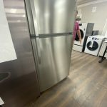 (USED) Kenmore Top & Bottom Refrigerator 111.71215610