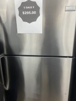 used-fridigare-top-and-bottom-fridge