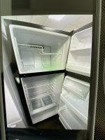 ge-top-bottom-fridge-gth18cbeerbb