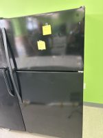 used-whirlpool-top-and-bottom-fridge-wrt311fzdb0o